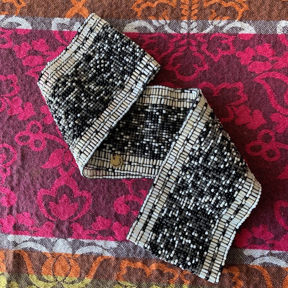 NWT Beaded Elastic Belt Cocobelle